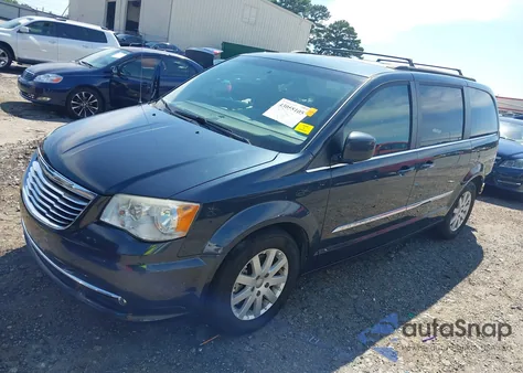 2013 Chrysler Town & Country Touring z USA, uszkodzony, nr VIN 2C4RC1BG3DR783129